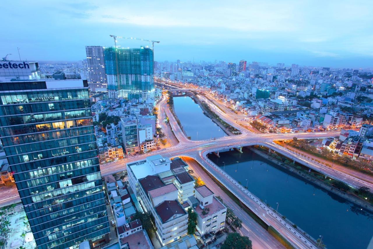 Ami Splendid Rooftop Pool Ho Chi Minh City Exterior photo